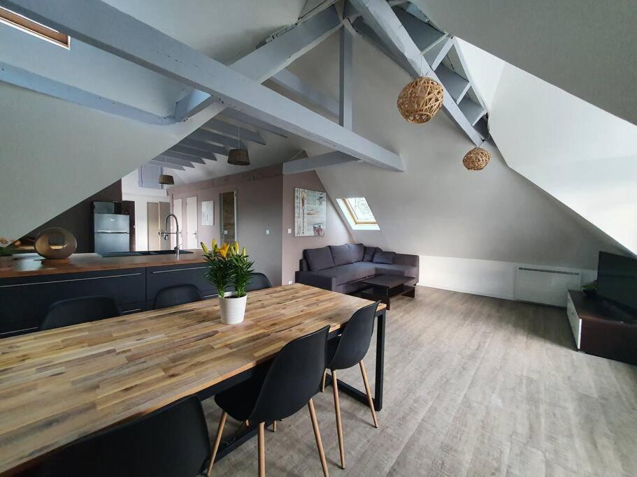 Charmant Appartement Proche Commerces Et Plages Guilvinec Exterior photo